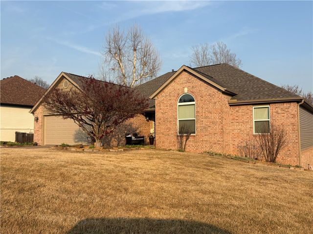 3955 Shannendoah Lane, Springdale, AR 72762