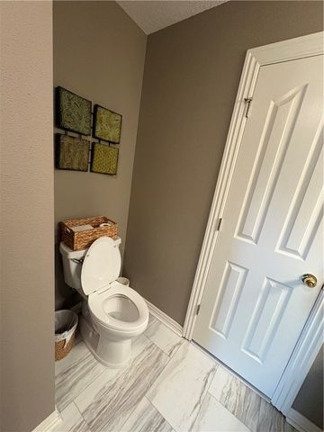 3955 Shannendoah Lane, Springdale, AR 72762