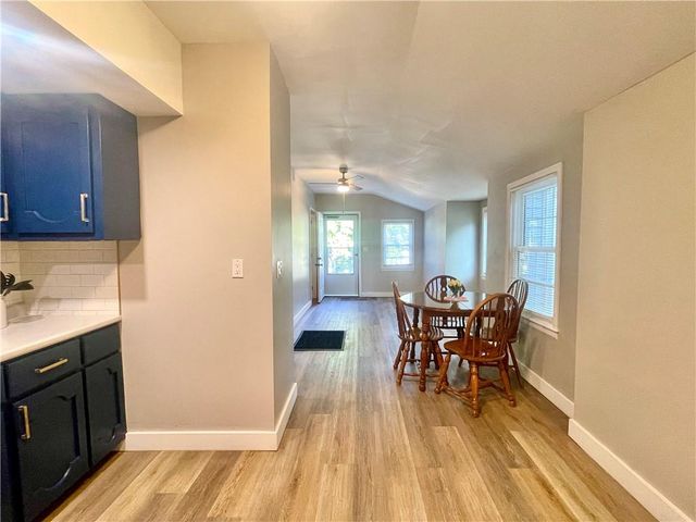 810 N Grand Avenue, Independence, MO 64050