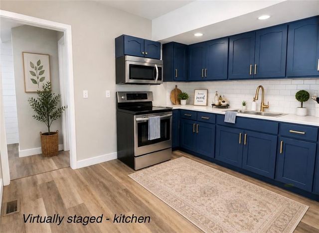 810 N Grand Avenue, Independence, MO 64050