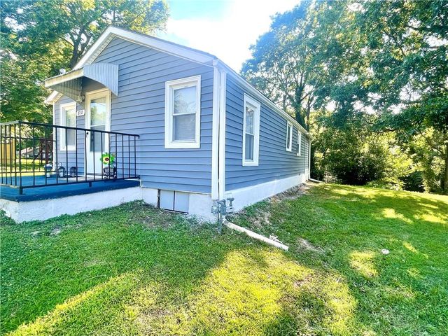 810 N Grand Avenue, Independence, MO 64050