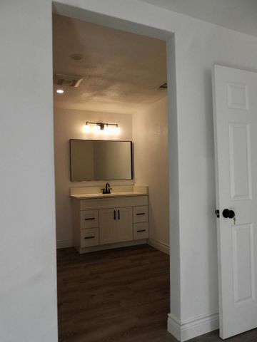 1619 Rutland DR A, Austin, TX 78758