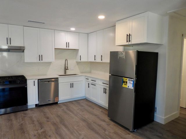 1619 Rutland DR A, Austin, TX 78758