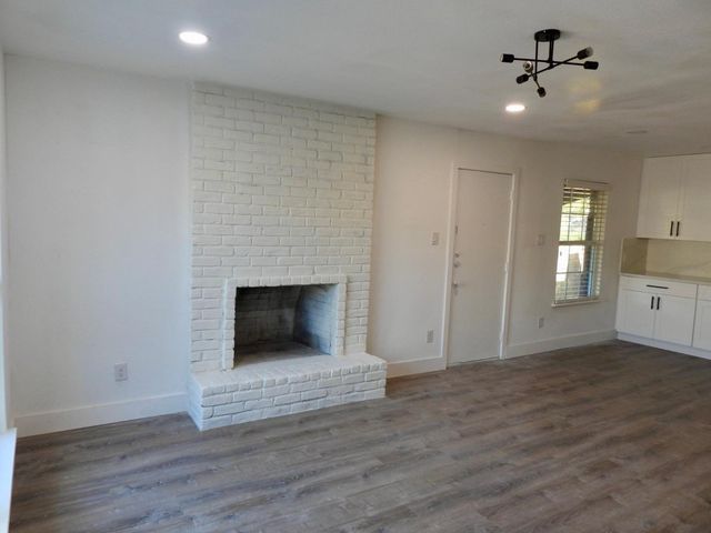 1619 Rutland DR A, Austin, TX 78758