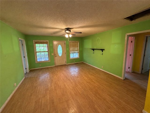 138 Cloverdale Drive, Seneca, SC 29678