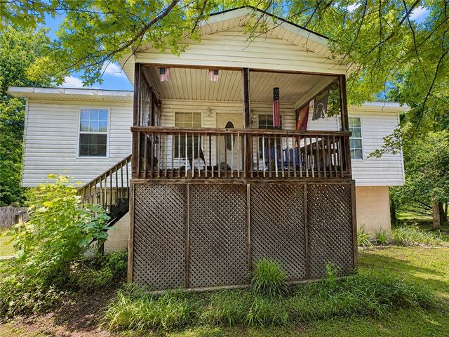 138 Cloverdale Drive, Seneca, SC 29678