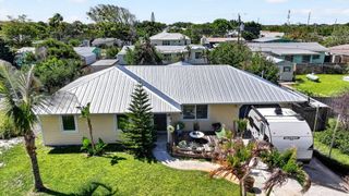 8143 SE Woodland Road, Hobe Sound, FL 33455