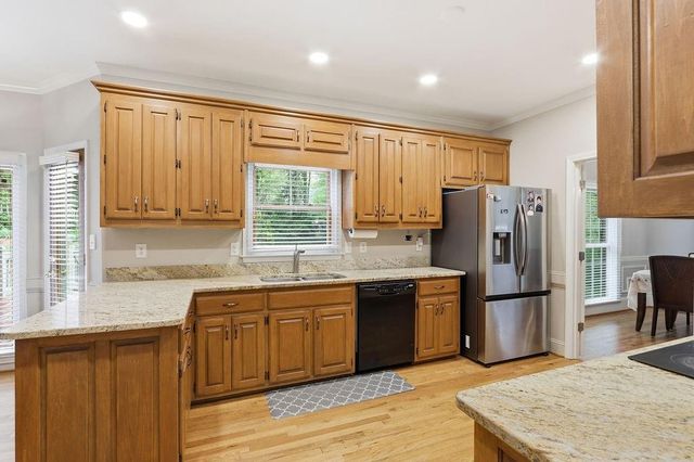 5445 Summer Cove Drive, Stone Mountain, GA 30087