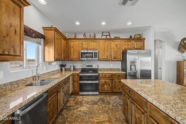 21226 W GALVIN Street, Wittmann, AZ 85361