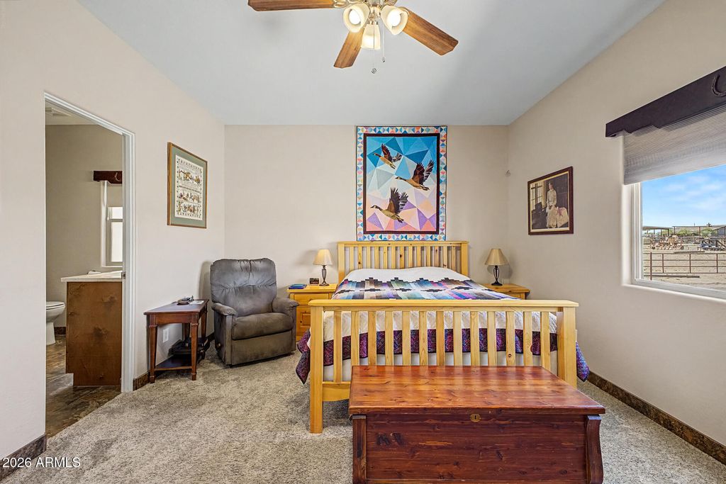 Image 16 of property listing at 21226 W GALVIN Street, Wittmann, AZ 85361