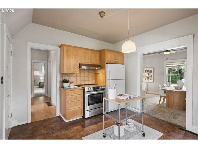 5518 Se 139TH Ave, Portland, OR 97236