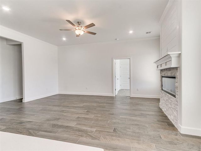 2900 Summit Hollow Circle, Norman, OK 73071