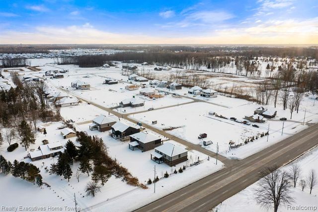 23873 Sawgrass Drive, Macomb, MI 48042