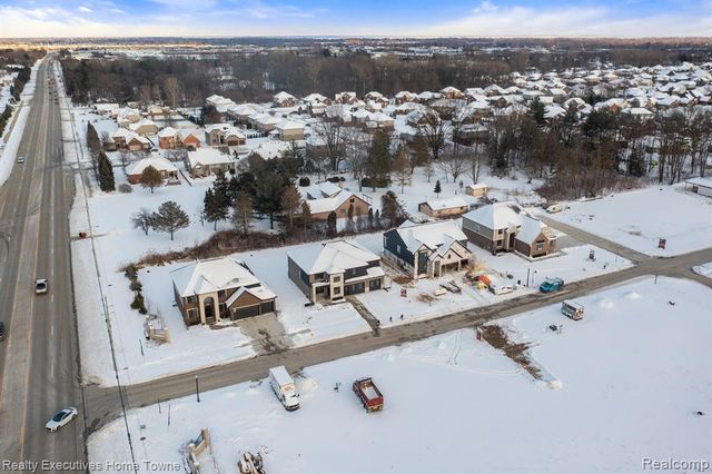 23873 Sawgrass Drive, Macomb, MI 48042