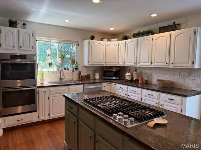 1953 Woodland Court, Wentzville, MO 63385
