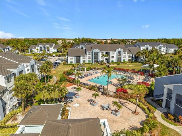 13505 Eagle Ridge DR 423, Fort Myers, FL 33912