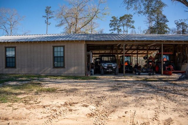 2489 Fm 256 S, Woodville, TX 75979