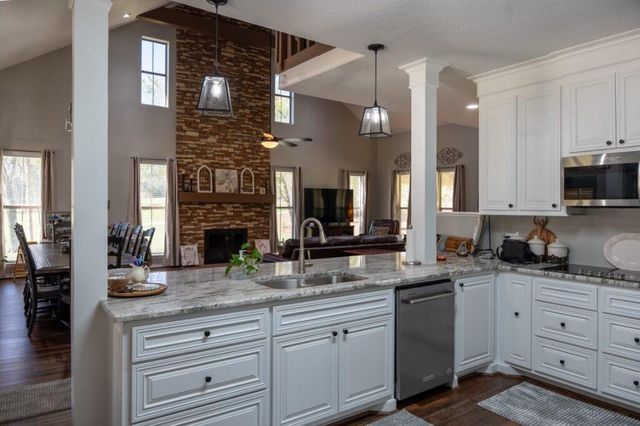 2489 Fm 256 S, Woodville, TX 75979