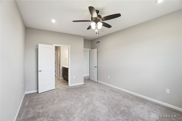 141 Kenneth Hamilton Way, Yellow Springs Vlg, OH 45387