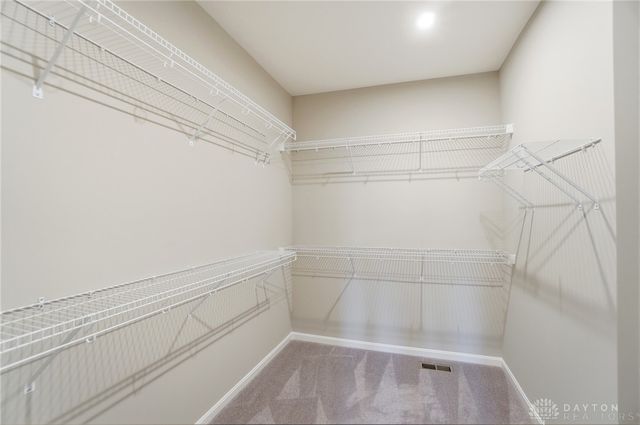 141 Kenneth Hamilton Way, Yellow Springs Vlg, OH 45387