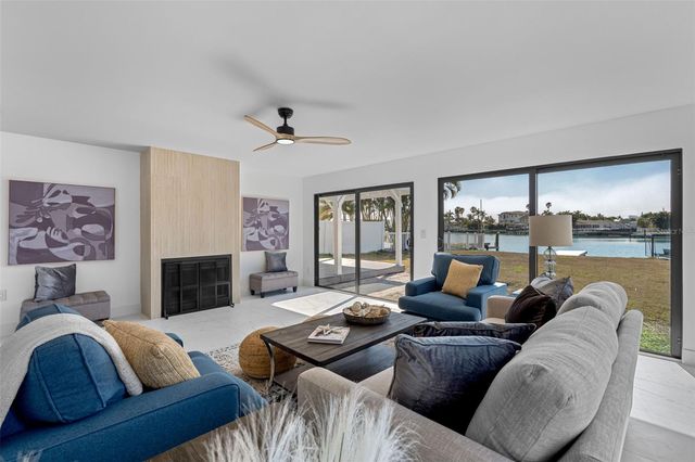 475 115TH AVENUE, Treasure Island, FL 33706