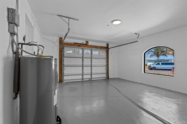 475 115TH AVENUE, Treasure Island, FL 33706