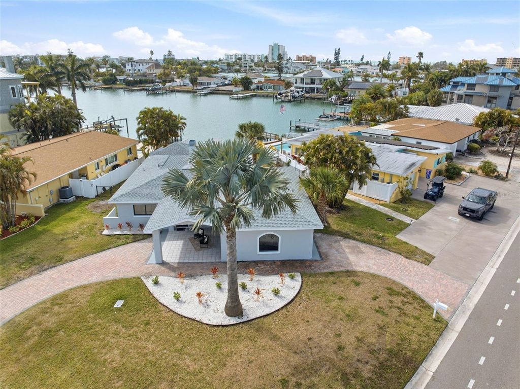 475 115TH AVENUE, Treasure Island, FL 33706