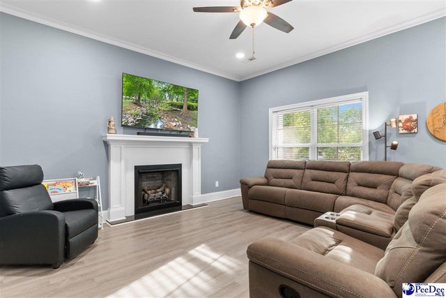 3699 Saddleridge Dr, Florence, SC 29501