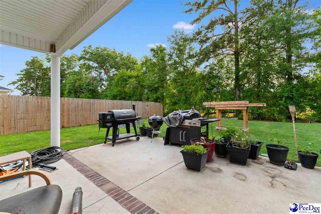 3699 Saddleridge Dr, Florence, SC 29501
