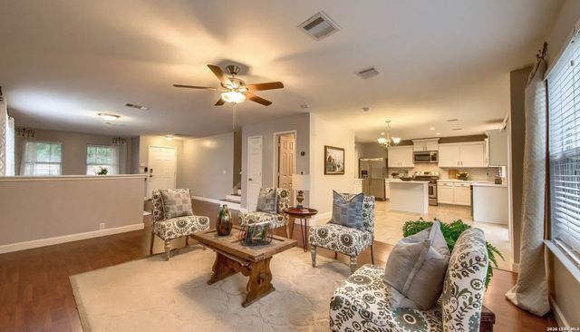 7711 Parkwood, San Antonio, TX 78249
