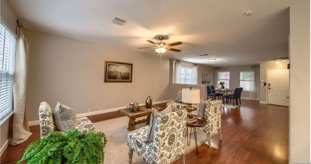7711 Parkwood, San Antonio, TX 78249