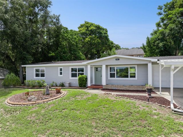 1024 SUNSET DRIVE, Lake Wales, FL 33853