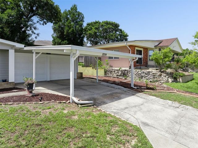 1024 SUNSET DRIVE, Lake Wales, FL 33853