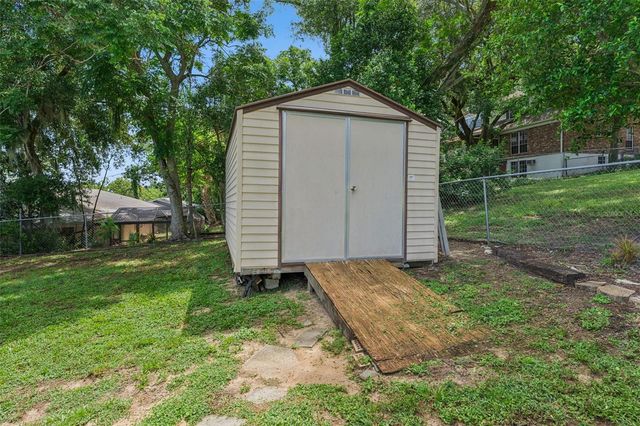 1024 SUNSET DRIVE, Lake Wales, FL 33853