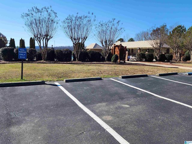 305 OAK LEAF CIRCLE, Pell City, AL 35125