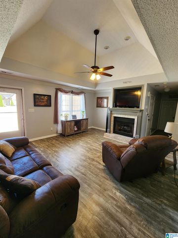 305 OAK LEAF CIRCLE, Pell City, AL 35125