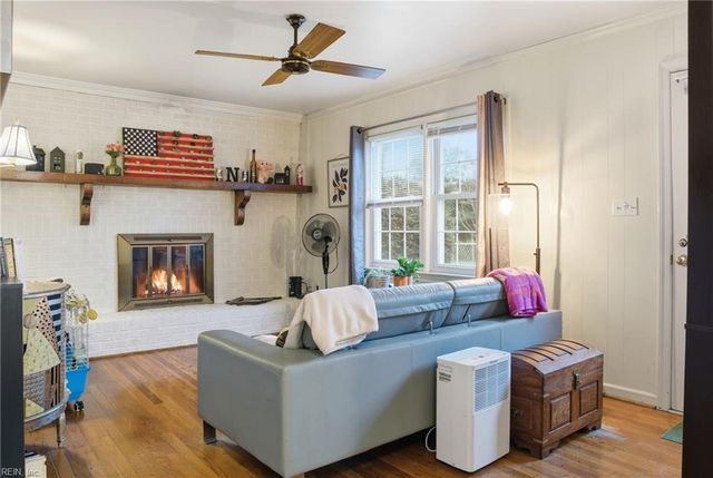 205 Hankins DR, Hampton, VA 23669