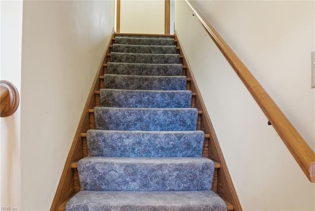 205 Hankins DR, Hampton, VA 23669