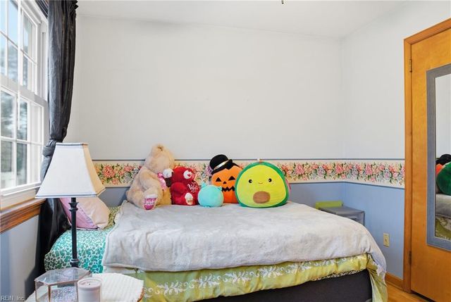 205 Hankins DR, Hampton, VA 23669