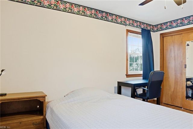 205 Hankins DR, Hampton, VA 23669