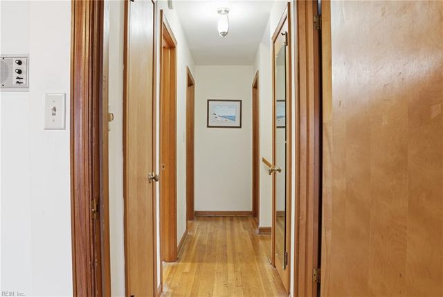 205 Hankins DR, Hampton, VA 23669