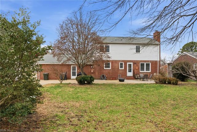 205 Hankins DR, Hampton, VA 23669