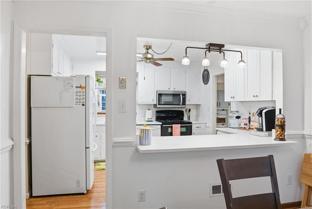 205 Hankins DR, Hampton, VA 23669