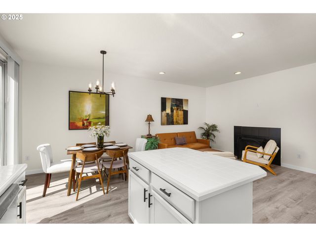 3295 Sw 179TH Ter, Beaverton, OR 97003