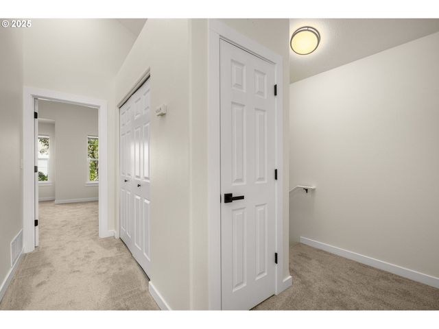 3295 Sw 179TH Ter, Beaverton, OR 97003