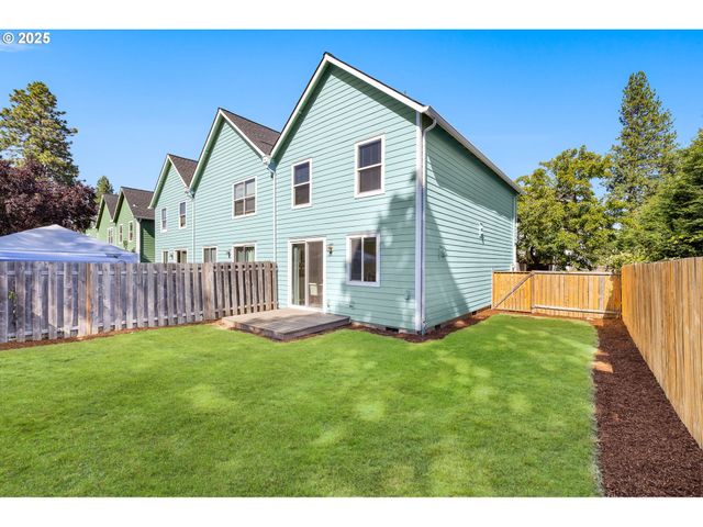 3295 Sw 179TH Ter, Beaverton, OR 97003