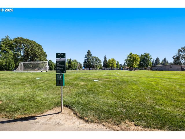 3295 Sw 179TH Ter, Beaverton, OR 97003