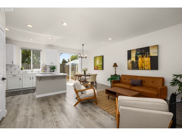 3295 Sw 179TH Ter, Beaverton, OR 97003