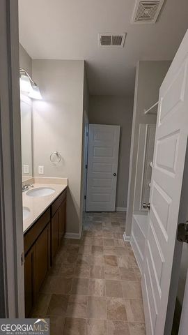 3324 Estes Drive, South Fulton, GA 30349