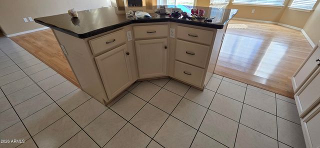 9163 W DAVIS Road, Peoria, AZ 85382